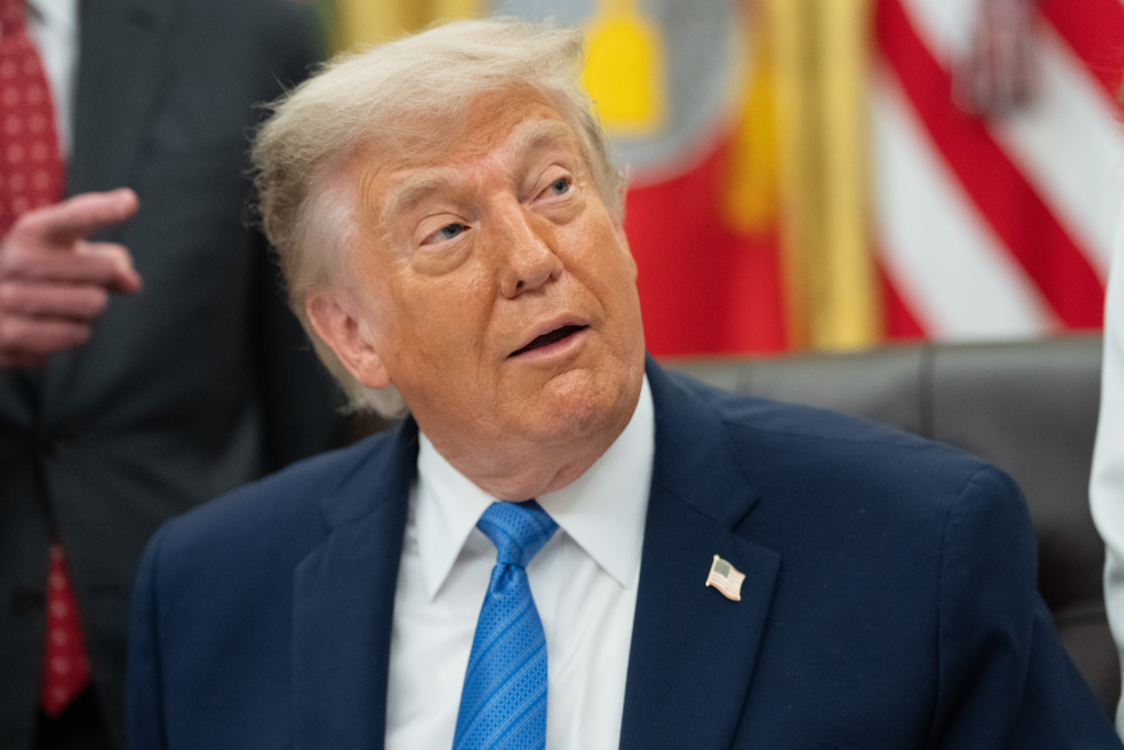 Donald Trump desmiente pago millonario a Irán y califica los reportes de noticias falsas 1 image 166