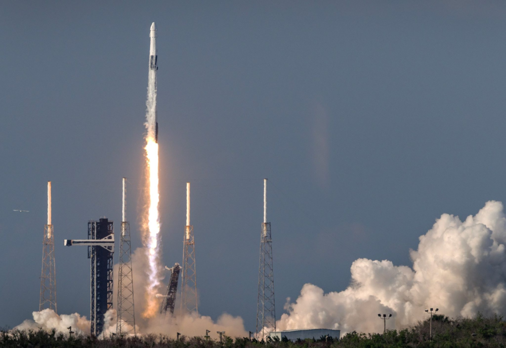 La cápsula Dragon de SpaceX regresa a la Tierra con una histórica carga científica de la NASA 1 image 185