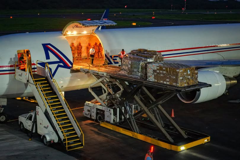 El Salvador envía sexto avión con ayuda humanitaria hacia Venezuela 1 image 299