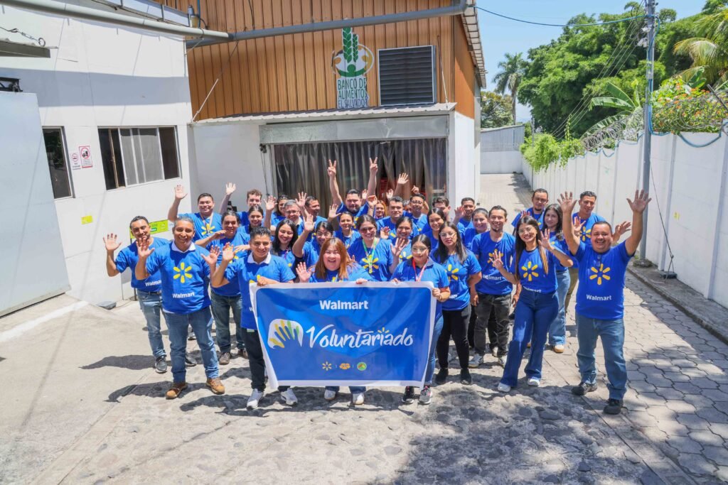 Walmart fortalece la seguridad alimentaria de más de 46 mil salvadoreños con nueva inversión en el Banco de Alimentos 8 22072026 213A2457