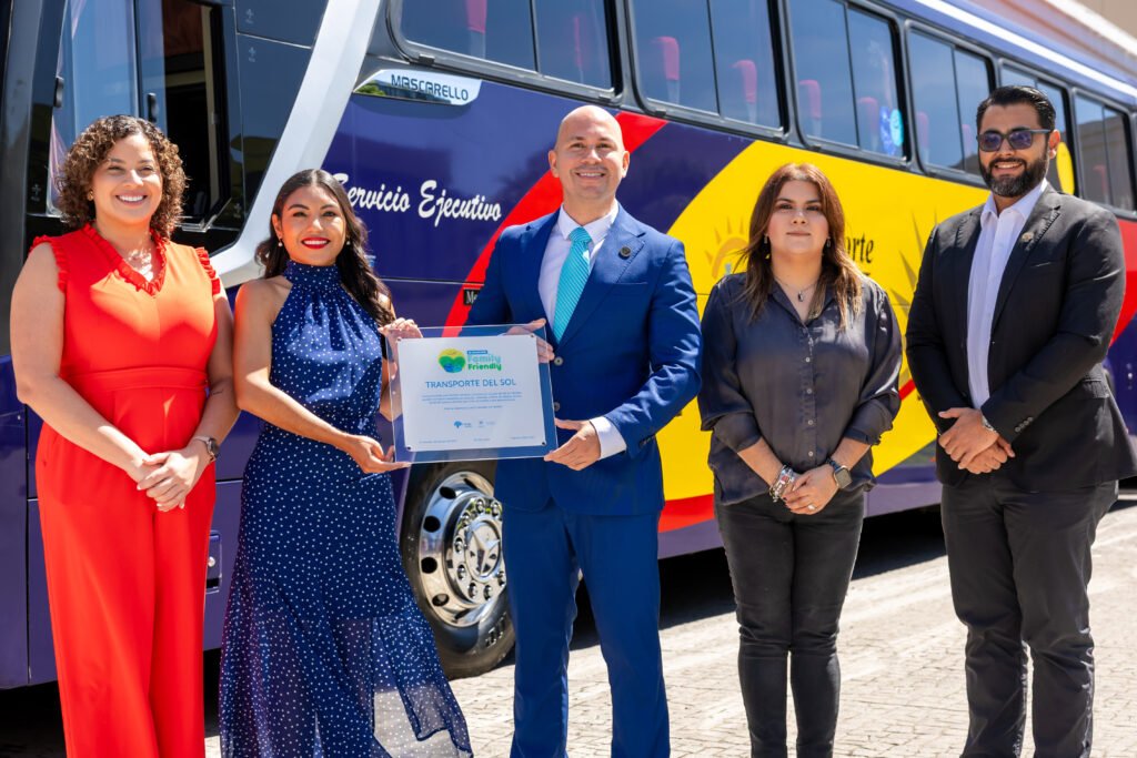 Transporte del Sol recibe el sello Family Friendly para ofrecer una mejor experiencia de viaje a las familias 1 2N0A4546 1 1