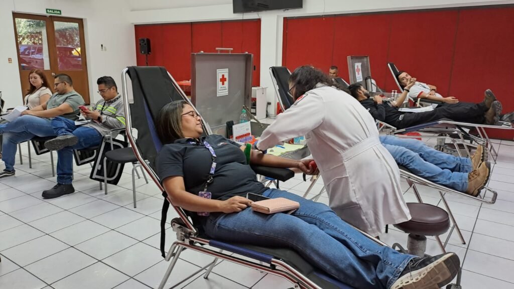 Claro El Salvador: la fuerza de su Red de Voluntarios impulsa la vida con su Campaña de Donación de Sangre 2026 1 FOTO PRINCIPAL 1