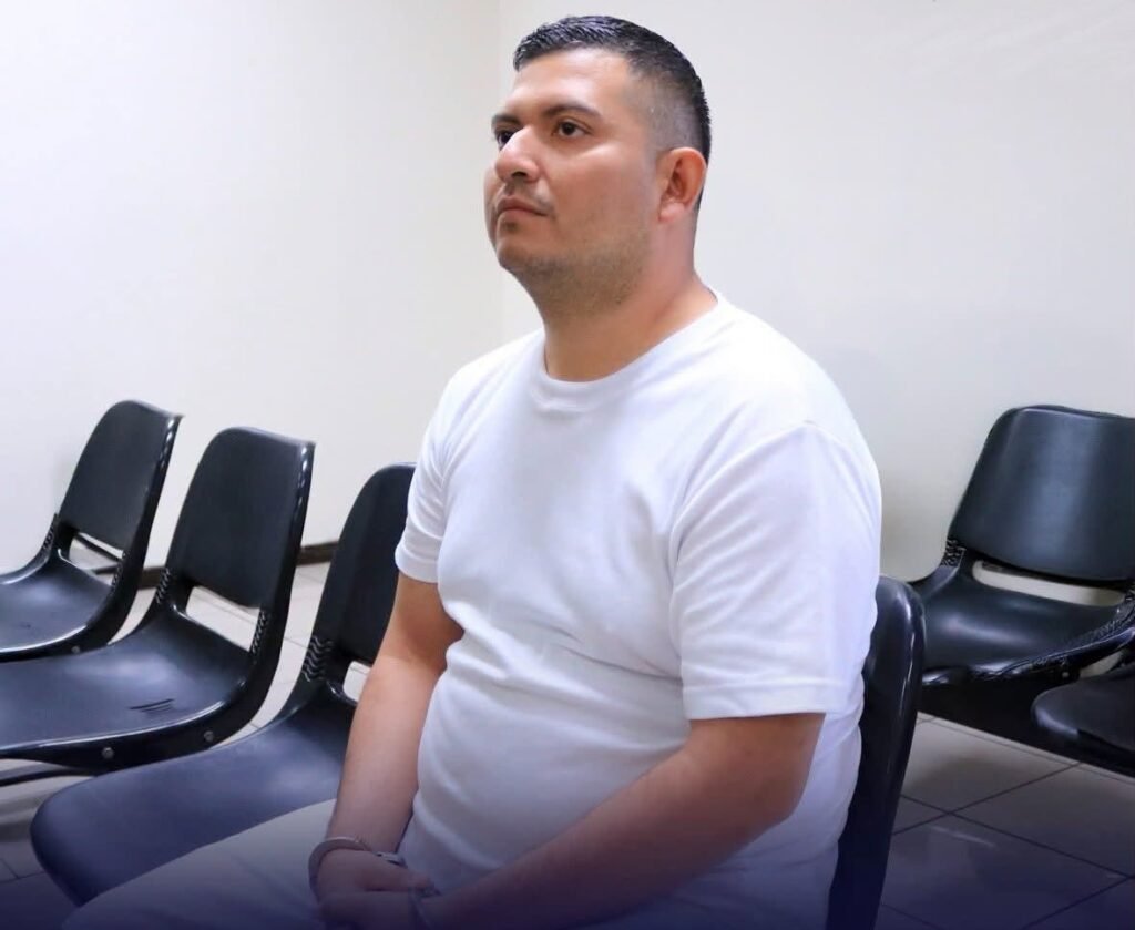 Condenan a siete años de prisión a un hombre por cometer estafa informática contra un banco 1 cats 12