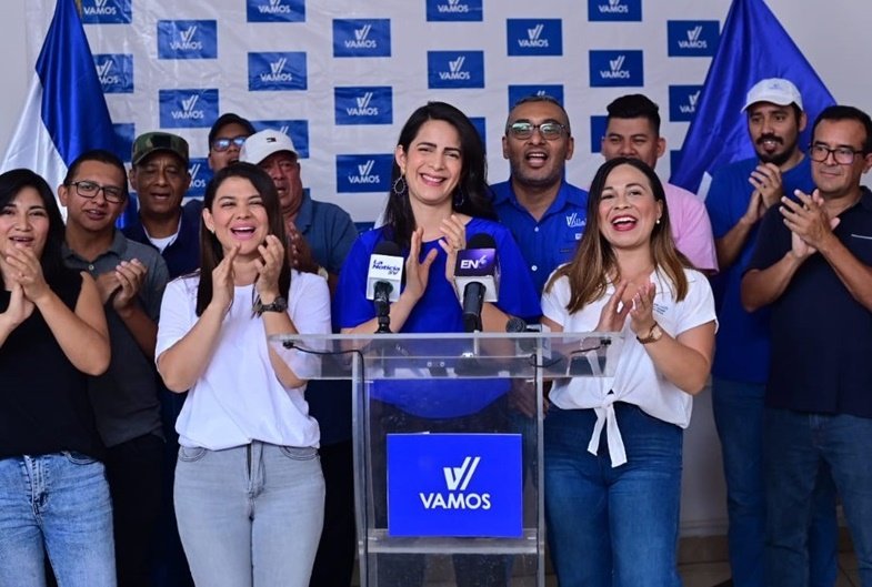 Fricciones y retrasos marcan la jornada de elecciones internas en el partido Vamos 1 fasdfasdfasdffd