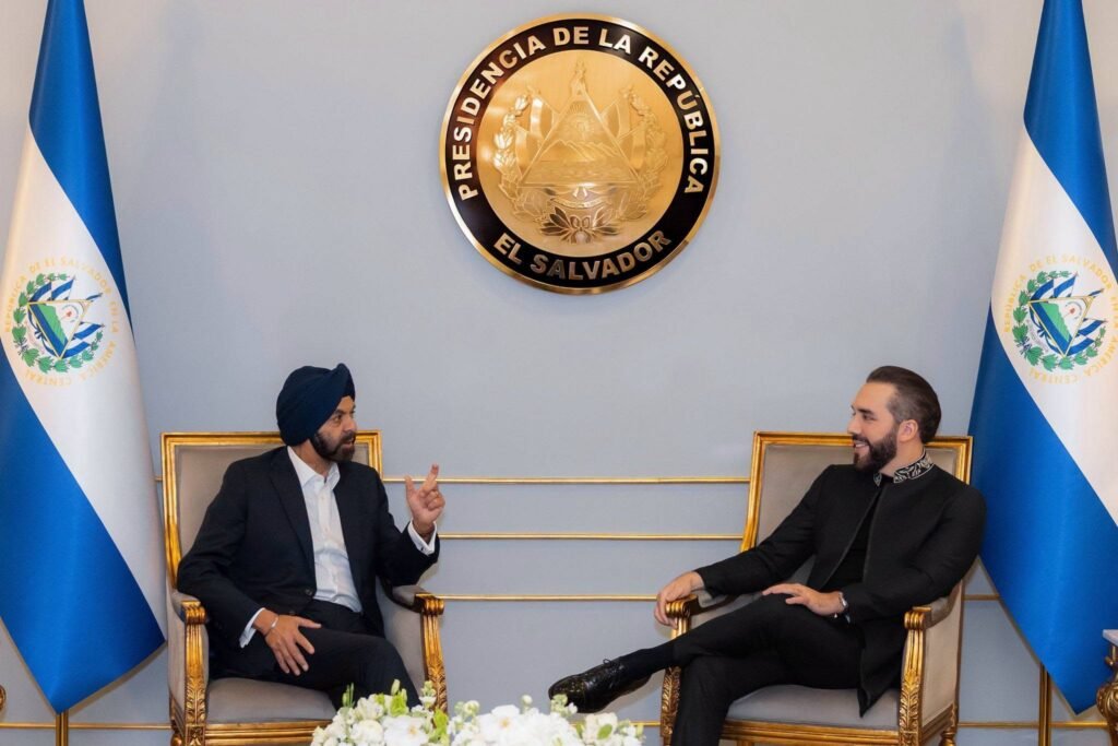 Nayib Bukele sostiene encuentro con el presidente del Banco Mundial para afianzar proyectos estratégicos 1 fdsfdsfdsfdsf 1