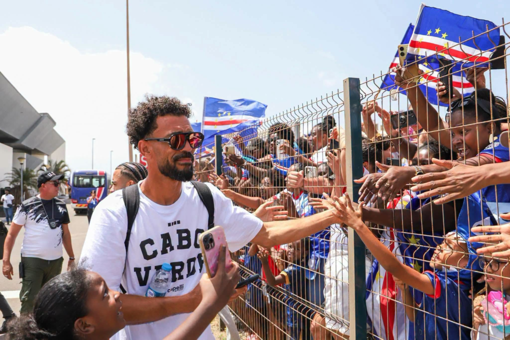Cabo Verde recibe a su selección como héroes tras histórica participación mundialista 1 image 118