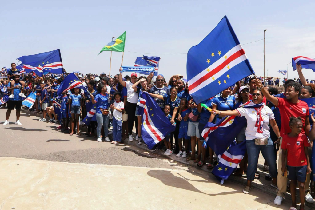 Cabo Verde recibe a su selección como héroes tras histórica participación mundialista 3 image 120