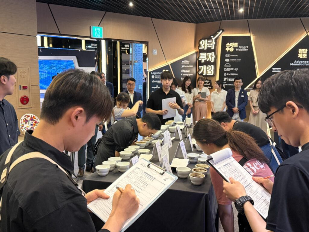 El café salvadoreño conquista paladares exigentes en una cata de especialidad realizada en Corea del Sur 2 image 225