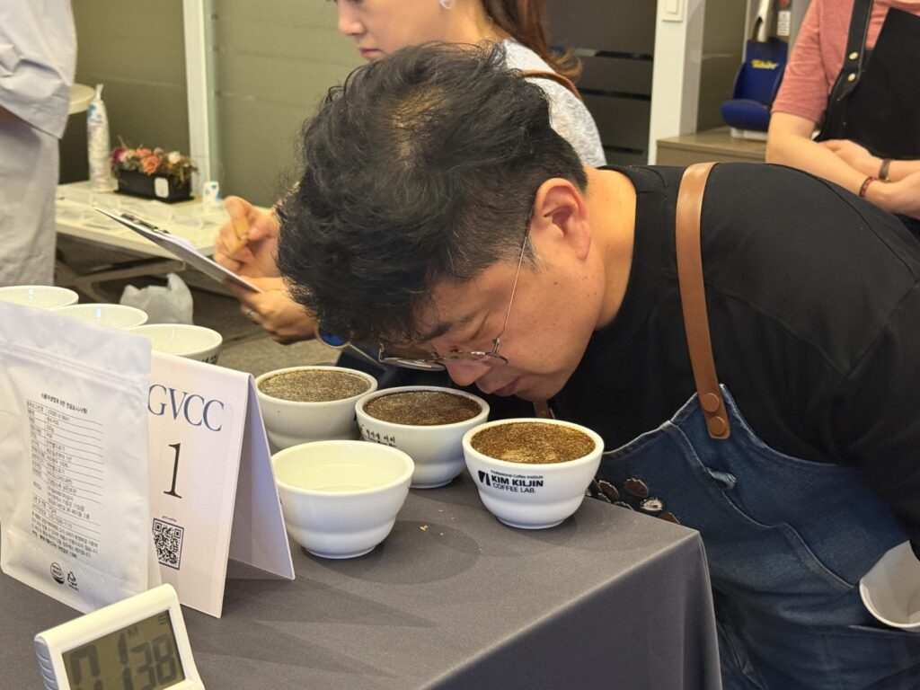 El café salvadoreño conquista paladares exigentes en una cata de especialidad realizada en Corea del Sur 3 image 226
