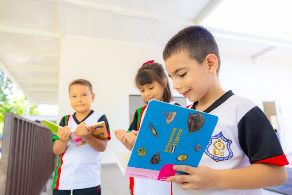 Despacho de la Primera Dama equipa el 100% de los centros escolares de Primera Infancia con libros, instrumentos musicales, juegos y material sensorial 12 1N0A70711
