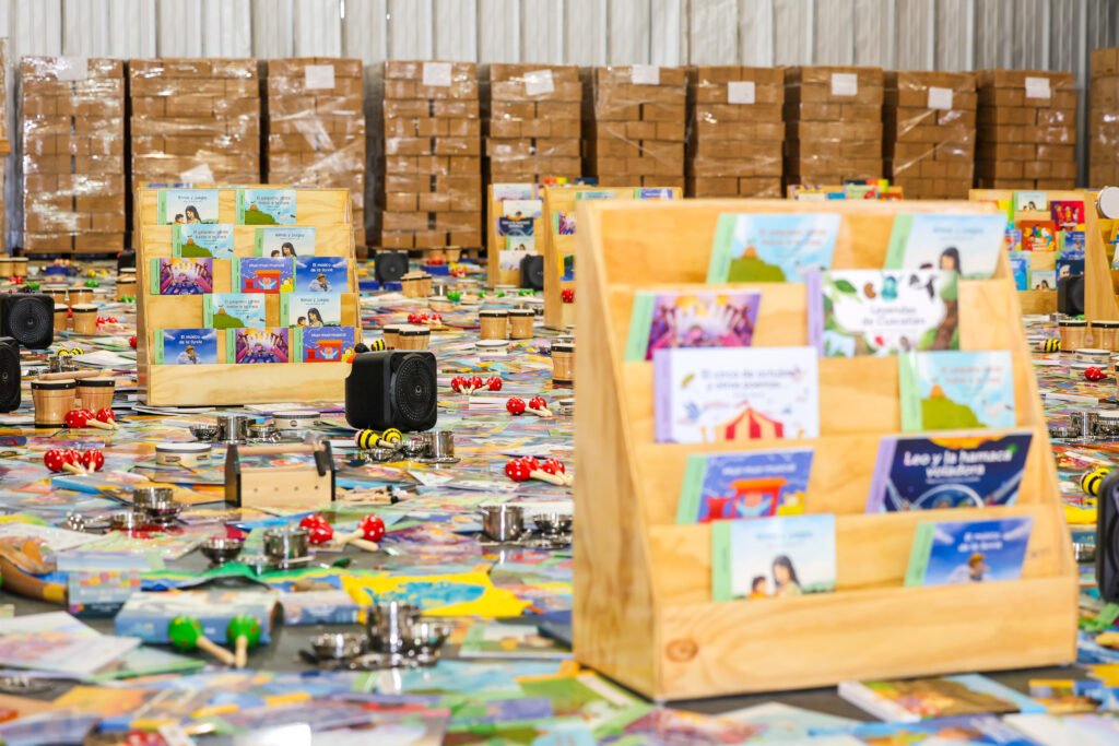 Despacho de la Primera Dama equipa el 100% de los centros escolares de Primera Infancia con libros, instrumentos musicales, juegos y material sensorial 5 ABML3240 1