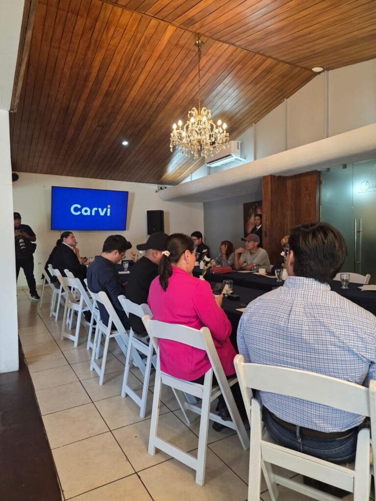 Innovación y economía colaborativa impulsan el diálogo sobre el futuro de la movilidad en El Salvador 3 Dialogo imagen 5