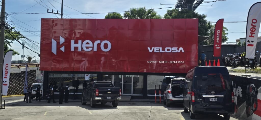 HERO MOTOCORP fortalece su presencia en El Salvador mediante una alianza estratégica con VELOSA 4 WhatsApp Image 2026 08 27 at 11.31.33 AM