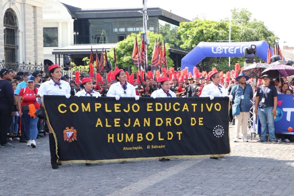 Alcaldía de San Salvador celebra con éxito la primera edición del festival Sivar Band 11 dfasddasfasdf