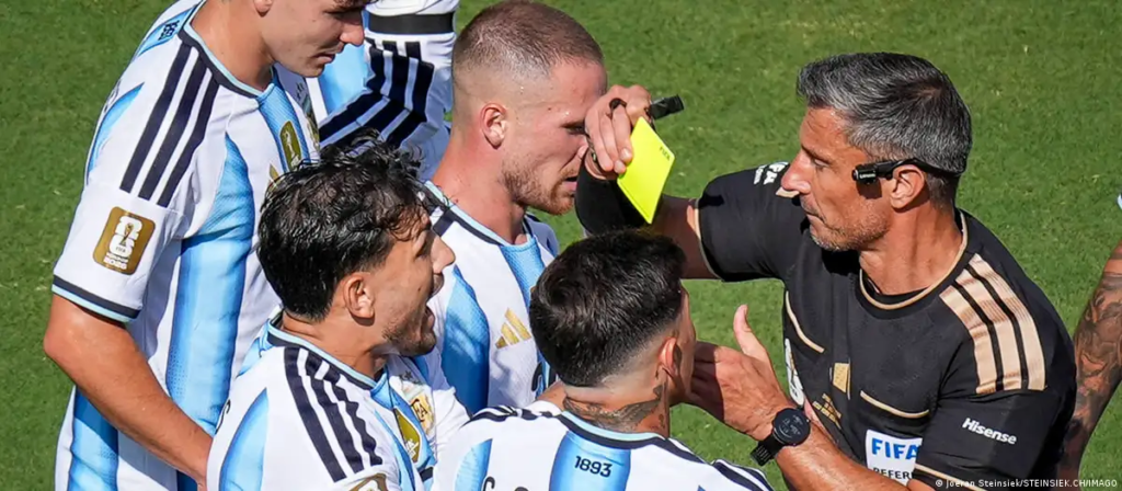 La FIFA impone duras sanciones a la selección de Argentina tras la final del Mundial 1 image 369