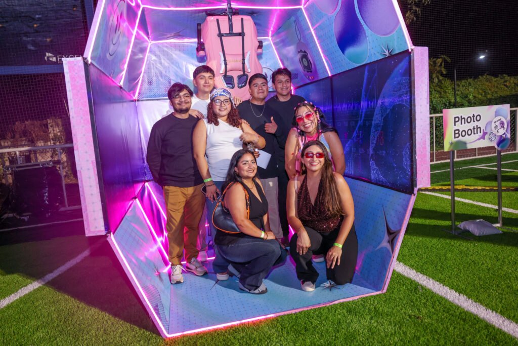 TELUS Digital celebra 20 años impulsando desde El Salvador el talento para la economía digital 4 004A5080