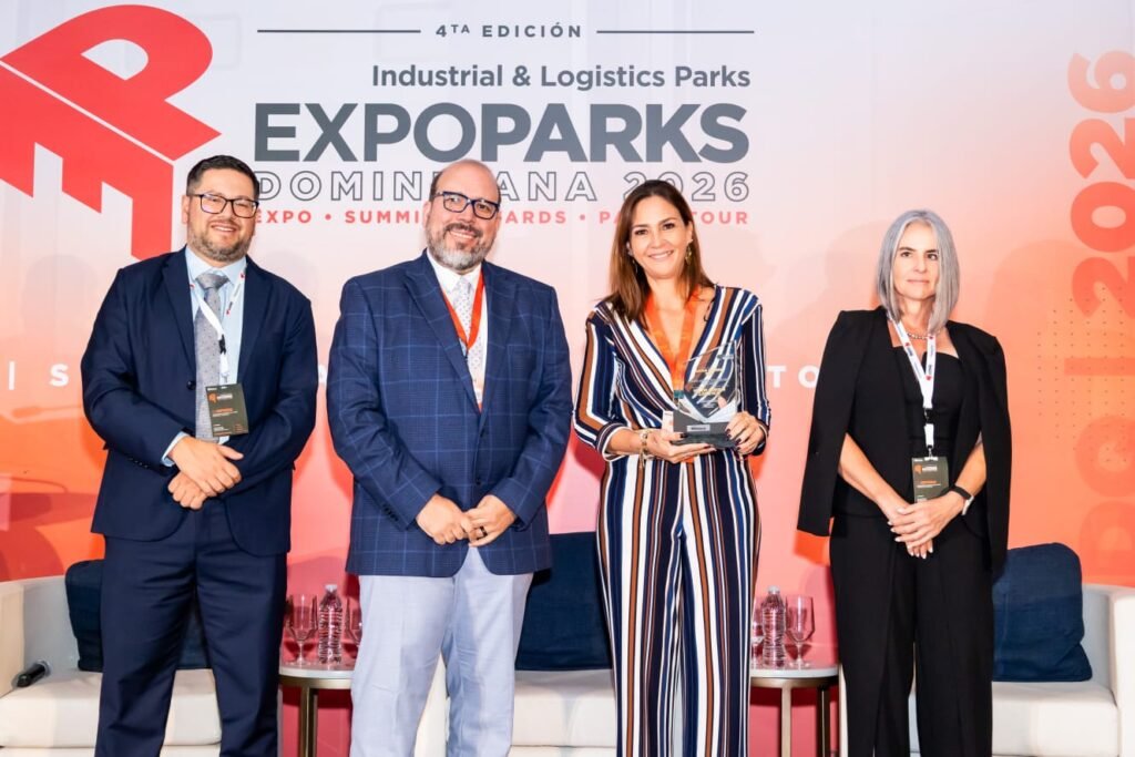 NNEO Nejapa fue reconocido como Parque Logístico del Año 2026 en los EXPOPARKS LATAM Awards 1 FOTO TERNOVA 1