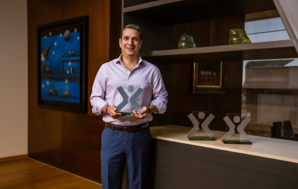 Asesuisa reafirma su liderazgo como la aseguradora #1 en experiencia del cliente en El Salvador 2 TCX 2026 4 1