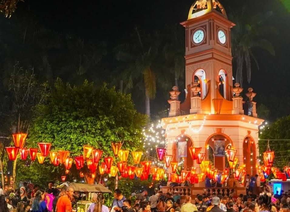 Ataco se ilumina con la alegría de la tradición de los farolitos 3 catsdfasdfasf 1