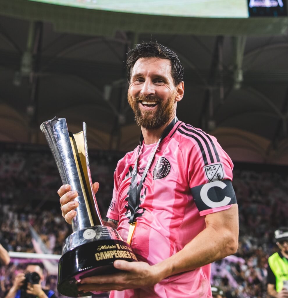 Lionel Messi alcanza los 100 goles con el Inter Miami tras conquistar la Campeones Cup 2 catsega