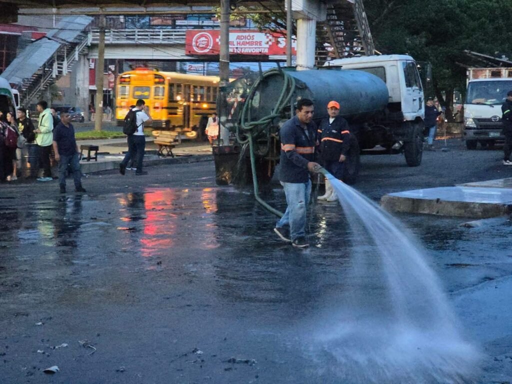 Soyapango transforma su centro urbano mediante un histórico plan de reordenamiento municipal 2 catsgdsasd
