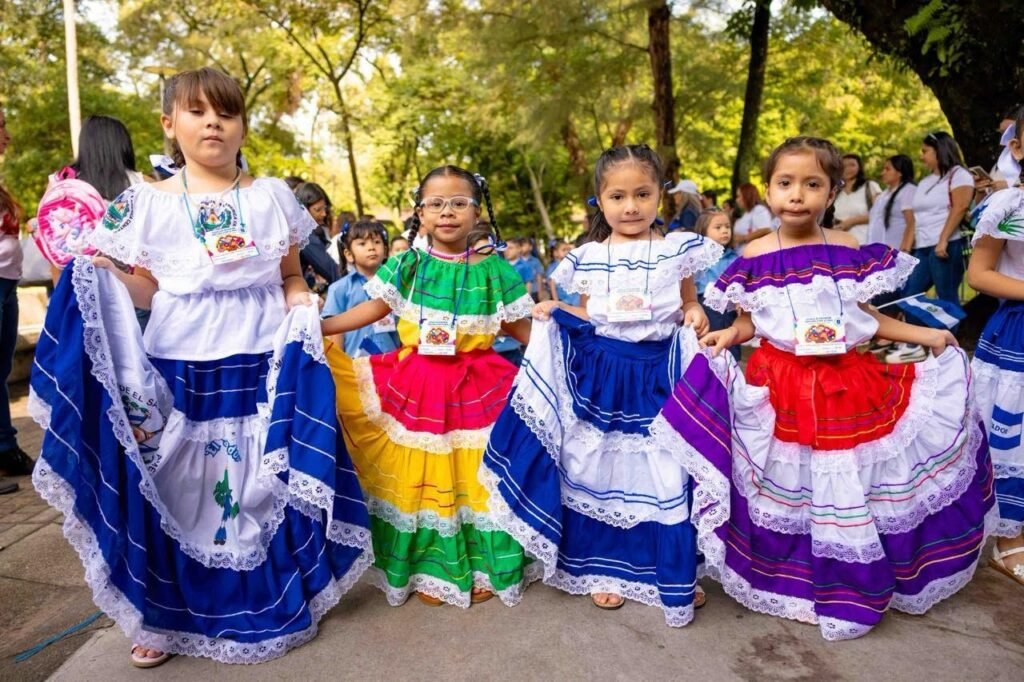 Más de 155,000 niños celebran la independencia en el Desfile Nacional de Primera Infancia 3 fadsfadsf 1