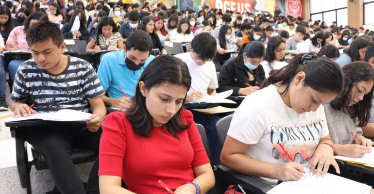 La Universidad de El Salvador fija el 30 de septiembre como fecha límite para el proceso de nuevo ingreso 1 image 189