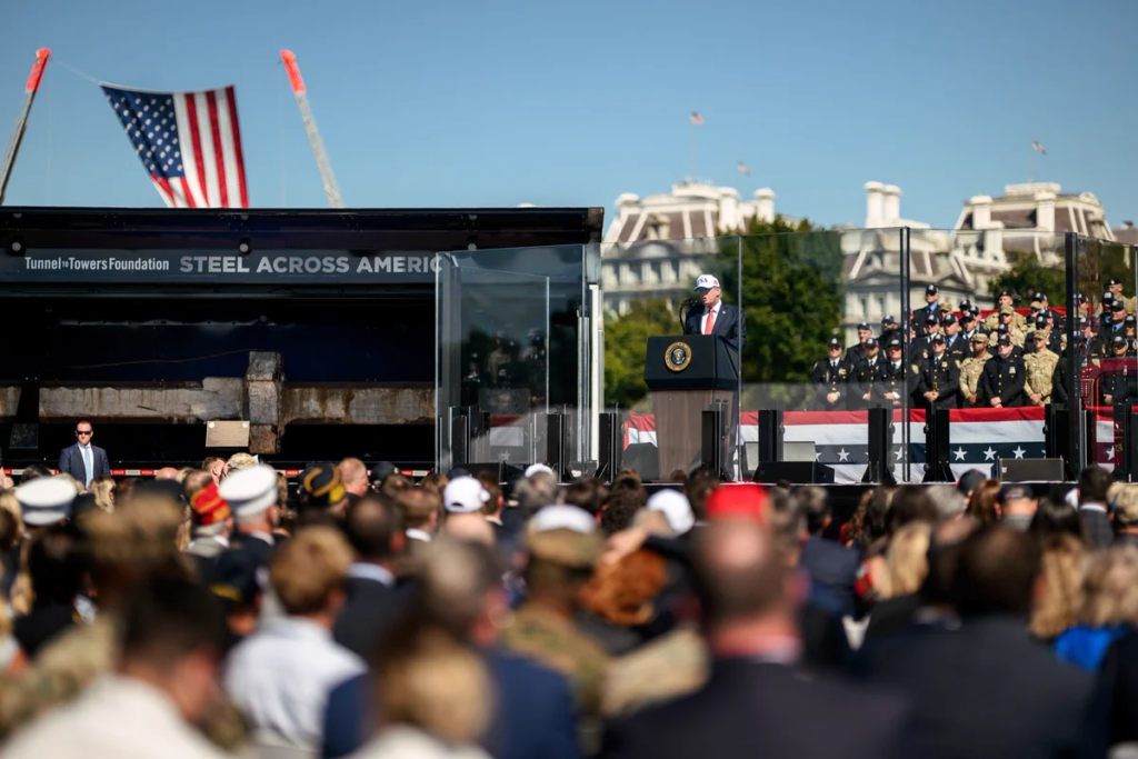 Donald Trump encabeza emotivo homenaje a las víctimas del 11 de septiembre en Washington 1 image 192