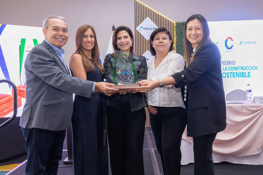 Campus Corporativo BAC gana Premio a la Construcción Sostenible 2026 de CASALCO en la categoría Diseño Profesional 1 image 327