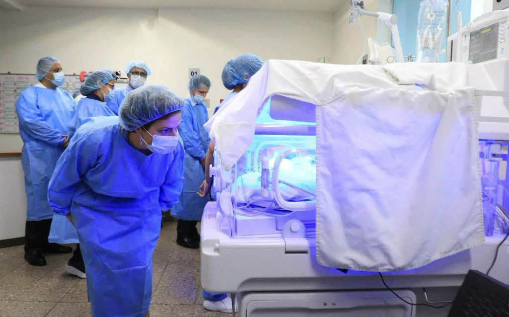 Misión médica de Italia recorre el Hospital San Rafael para fortalecer la atención materno-infantil 2 image 588