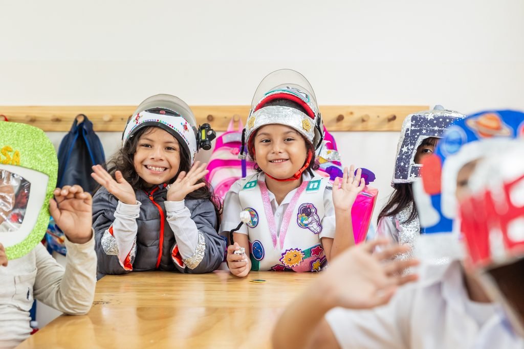 “Viajeros en el espacio” promueve el juego y la exploración como parte del Currículo Nacional para Primera Infancia 3 WILB4577