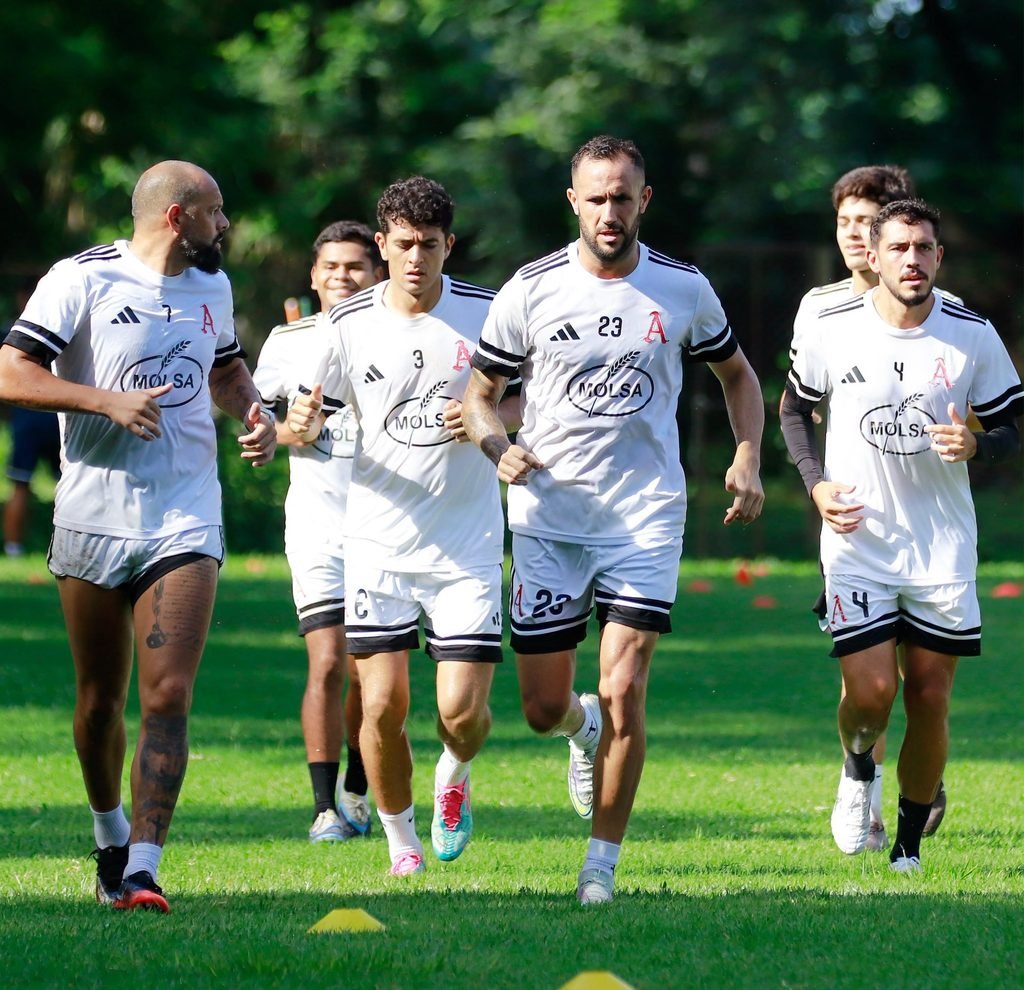 Alianza rotará su alineación ante Cacahuatique para priorizar el duelo internacional 1 cats 24
