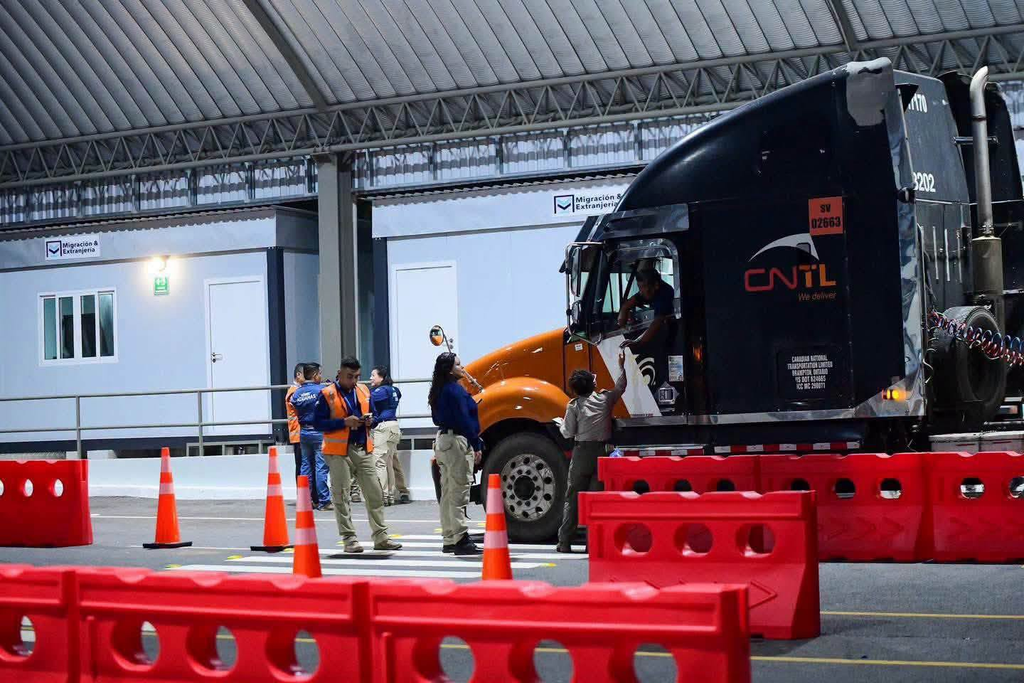 Inicia el paso de carga pesada sobre el nuevo Puente Binacional Manuel José Arce 3 image 252